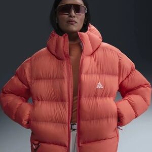 Nike ACG "Lunar Lake" PrimaLoft® Women's Therma-FIT ADV Loose Hooded Jacket